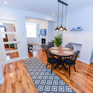 Sunnyside Up - Ormeau Townhouse Holiday home Belfast